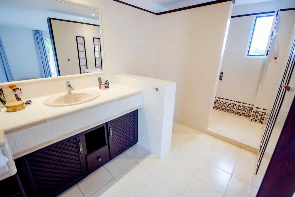 Luxe Villa With Private Pool, Jacuzzi And Spectacular Views Costa Adeje  Exterior foto